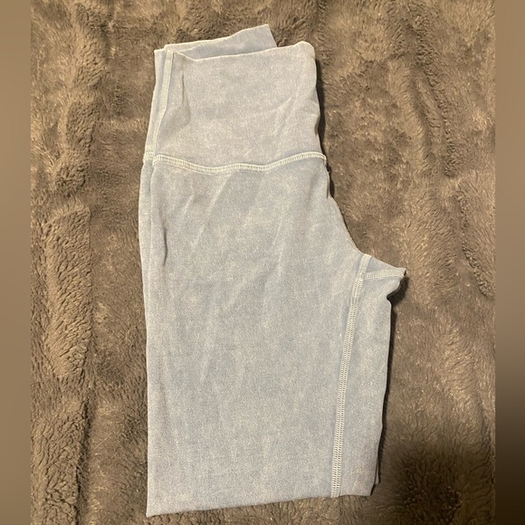 COPY order cancelled - Lululemon sz 2 Price Firm - Picture 3 of 4